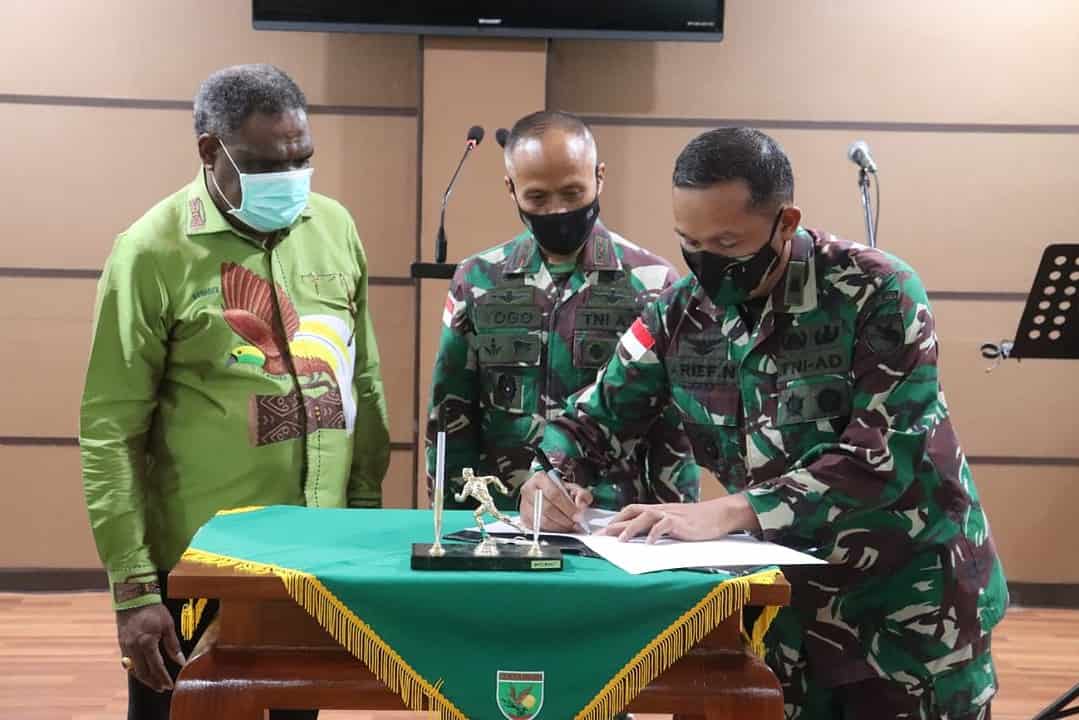 Kodam XVII/Cenderawasih Terima Hibah Tanah Dari Ondoafi