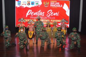 Berkat Sinergitas TNI Polri Dalam Membina Mahasiswa Papua di NTB, Tersaji Dalam Pentas Seni Peringatan Hari Lahir Pancasila