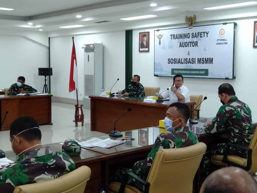 Personel Puspenerbad Terima Pembekalan Safety Auditor Training dan Sosialisasi MSMM