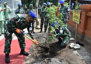 Napak tilas di pusat Kerajaan Majapahit peringati HUT Ke-75 Pomad