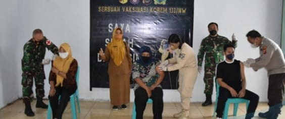 Serbuan Vaksinasi Covid-19 di Wilayah Korem 133/NW