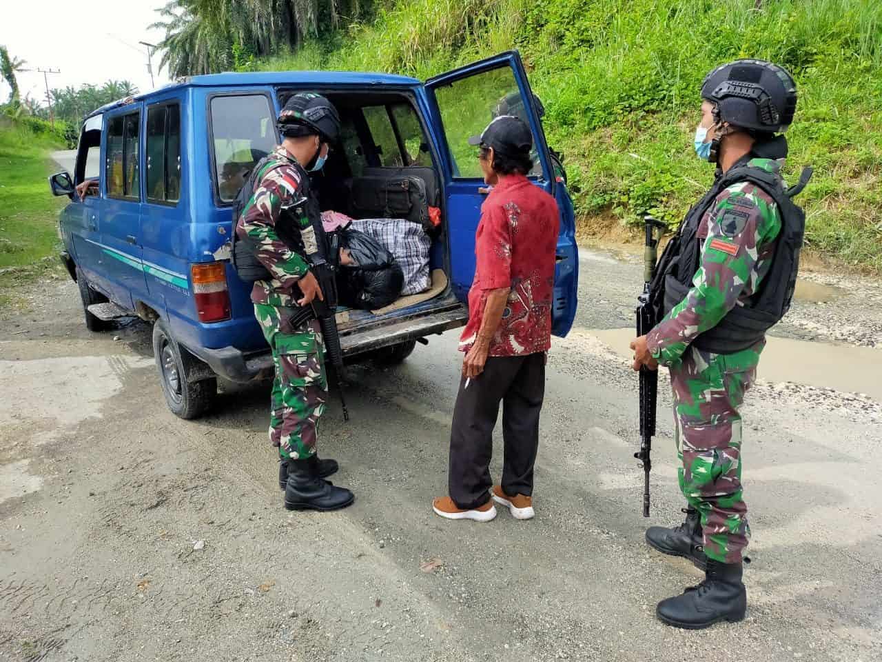 Jaga Stabilitas Keamanan, Satgas Yonif 512 Gelar Pemeriksaan Rutin di Perbatasan Papua