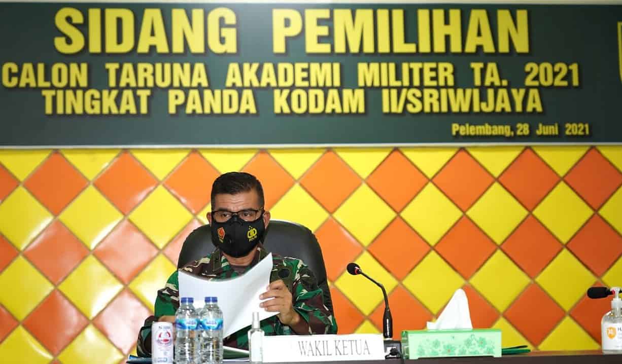 Kasdam II/Sriwijaya Pimpim Sidang Parade Catar Akmil Panda Kodam II/Swj TA 2021