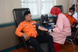 Peringati HUT Ke-40, Korem 044/Gapo Gelar Donor Darah