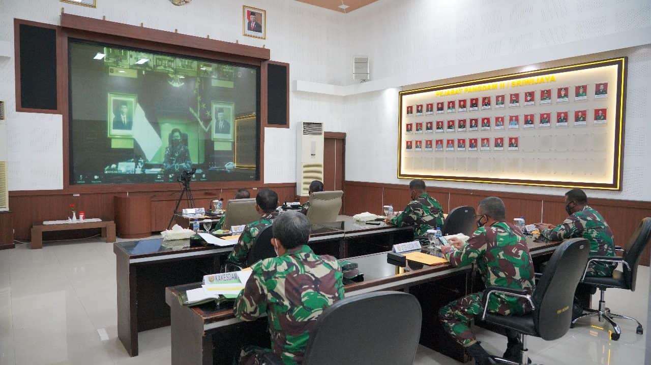 Pangdam II/Sriwijaya Ikuti Rapat Vicon Dengan Panglima TNI Penanganan Covid – 19