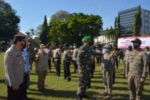 Apel Siaga Tiga Pilar, Danrem 162/WB Pastikan Kesiapan PPKM Darurat di Mataram