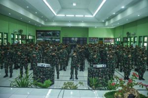 Kasdam XVII/Cenderawasih Tutup Pembekalan Satuan BKO Kodim Persiapan Gelombang II