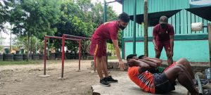 Satgas Pamtas Yonif 131/Brs Latih Pemuda Papua Bantu Wujudkan Cita-Cita Menjadi Prajurit TNI