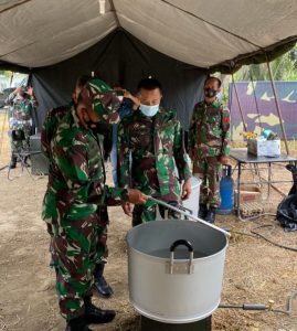 Menjelang Malam Pangdam I/BB Tinjau Barak Transito, Cek Kesiapan Isolasi Terpusat Pasien Covid-19