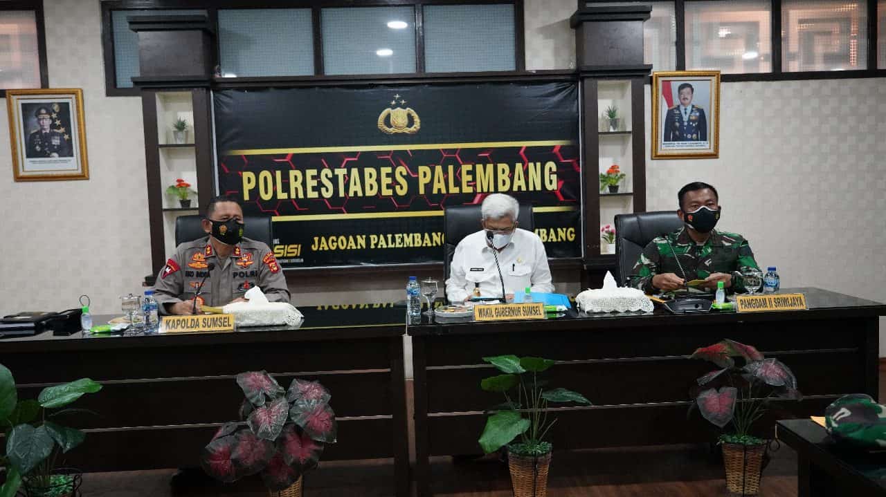 Tindak Lanjut Arahan Presiden RI, Pangdam II/Sriwijaya dan Kapolda Pimpin Rakor Terkait PPKM di Wilayah Sumsel