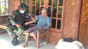 Pelayanan Kesehatan Door To Door, Satgas Yonif 512/QY Pergencar Imbauan Patuhi Prokes