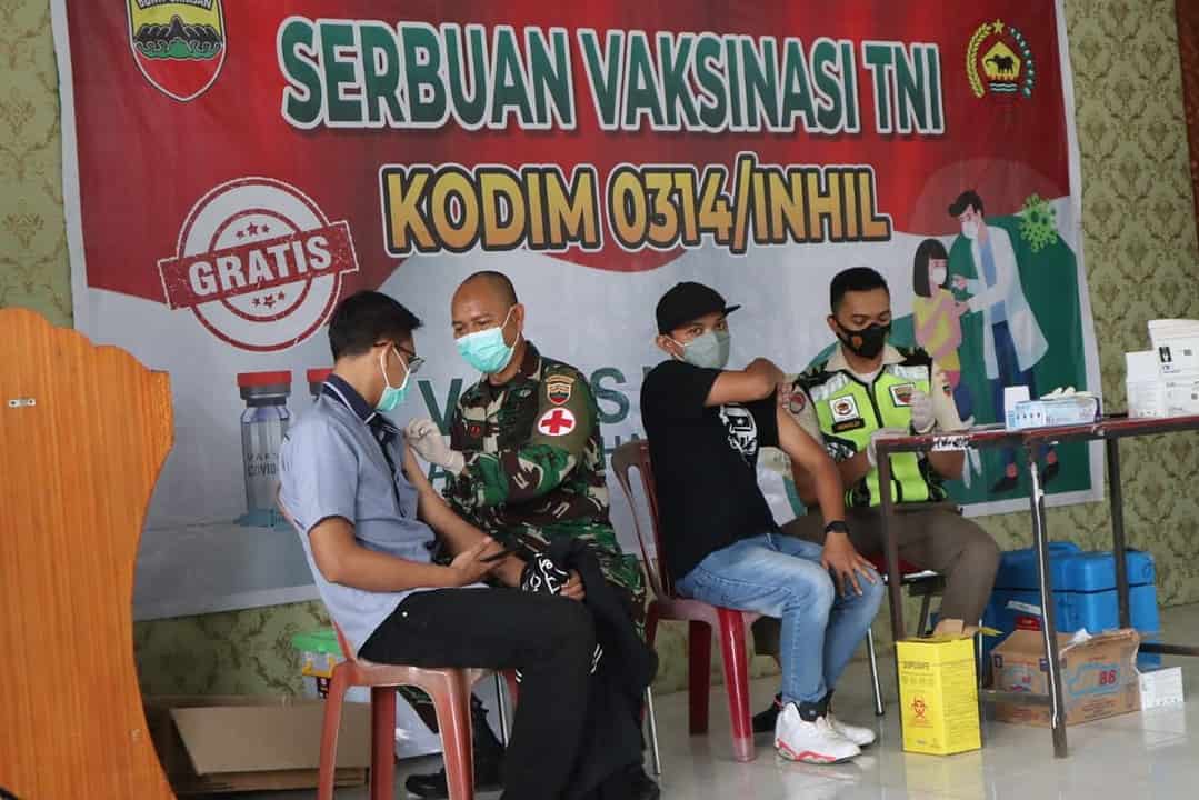 Dandim 0314/lnhil Targetkan 450 Dosis Serbuan Vaksin hari ini