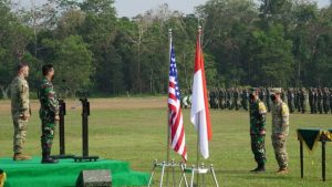 Kasad dan Commanding General USARPAC Sebagai Irup pada Pembukaan Latma Garuda Shield Ke-15