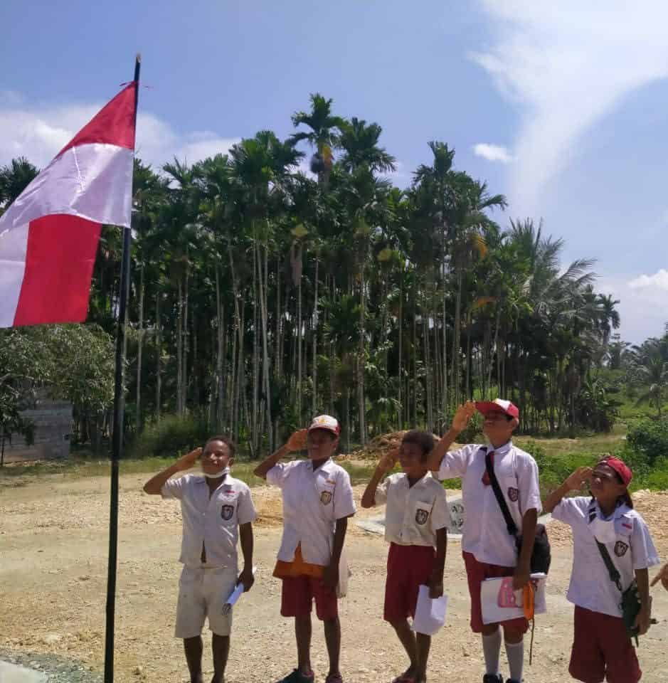 Sambut HUT Kemerdekaan RI, TNI Bersama Warga Merah Putih kan Papua