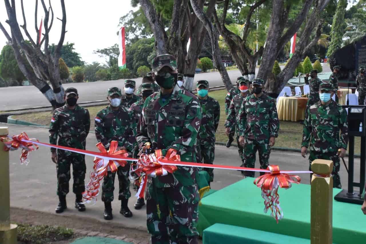 Resmikan Lapangan Tembak Pistol dan Ruang Puskodalops Kodam XVII/Cenderawasih, Pangdam Juga Ingatkan Agar Bijak Bermedia Sosial