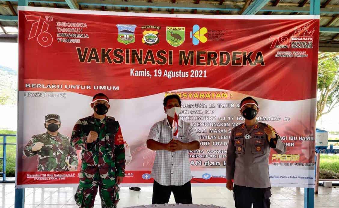 Vaksin Merdeka Bagi Warga Teluk Wondama Sebagai Senjata Lawan Covid-19