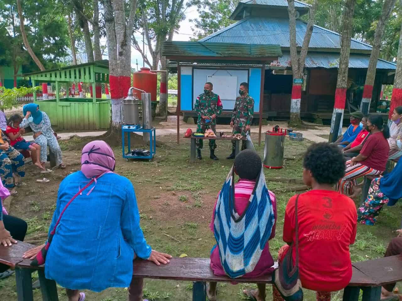 Satgas Yonif 512/QY Beri Penyuluhan Kepada Warga Binaan Cara Pengolahan Hasil Kebun