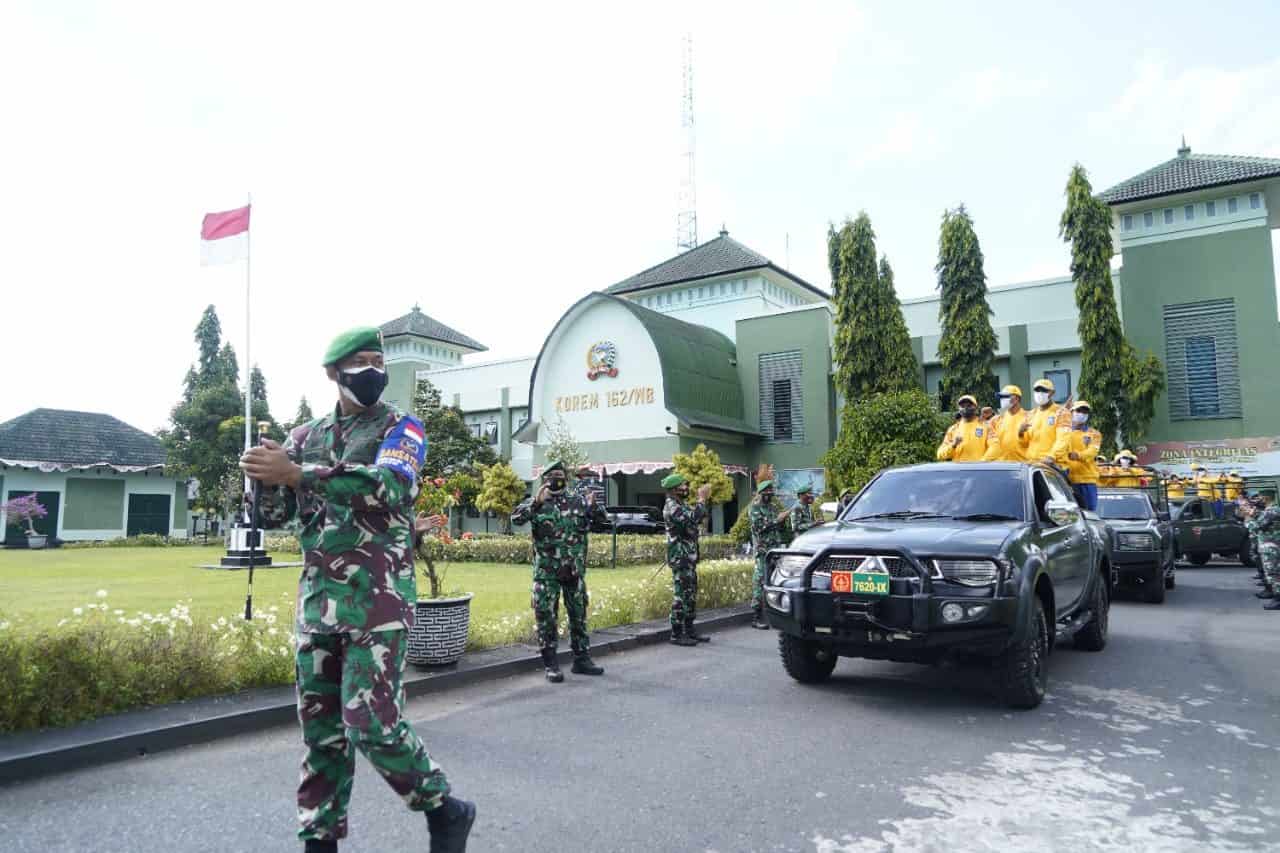 Kontingen Tinju NTB Dilepas Dengan Upacara Militer Menuju PON XX Papua