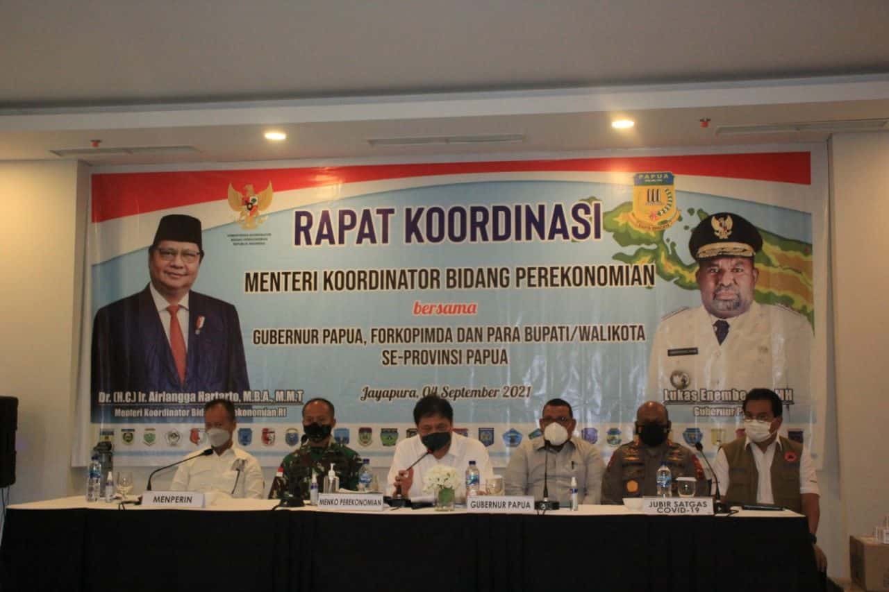 Bahas Penanganan Covid-19 dan PON XX, Pangdam XVII/Cenderawasih Rapat Virtual Dengan Menko Bidang Perekonomian RI