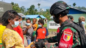 Amankan Batas Negara, Satgas Yonif 512/QY Laksanakan Patroli Patok Perbatasan