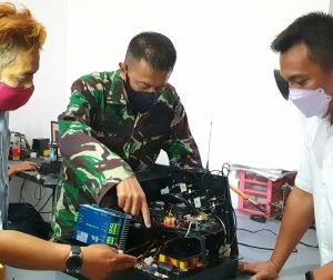 Kadislitbangad Tinjau Progress Prototype Robot Training Tembak Reaksi Integrated dan Prototype Sensor Tembak Counter Sniper Program Litbanghan TA. 2021