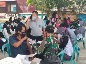 Kodim 1628/SB Gelar Serbuan Vaksinasi Sasar Siswa Sekolah di Sumbawa Barat