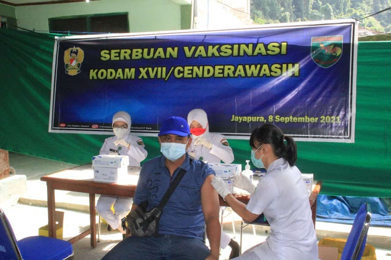 Mendekati Penyelenggaraan PON XX, Kodam XVII/Cenderawasih Gencarkan Vaksinasi Covid -19