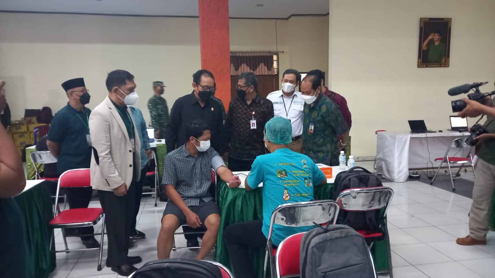 Vaksinasi Bali Sehat Targetkan 2000 Peserta