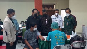 Vaksinasi Bali Sehat Targetkan 2000 Peserta