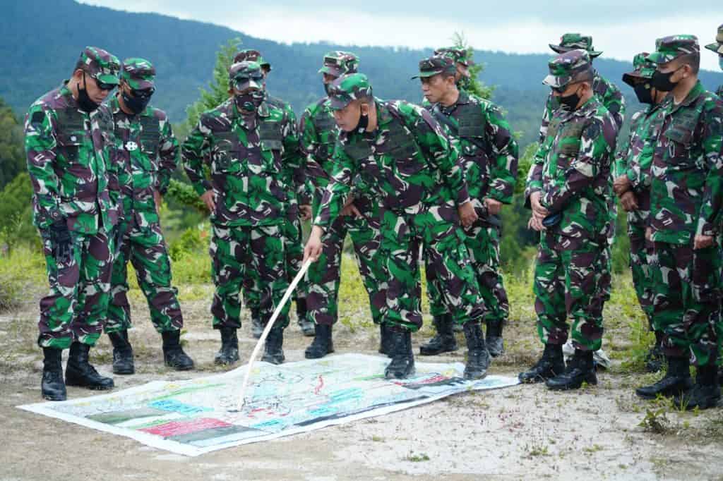 Kasdam I/BB Dampingi Dankodiklatad Tinjau Medan Latihan YTP Yonif R 100/PS