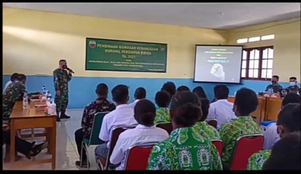 Satgas Teritorial Kodam I/BB Berikan Wawasan Kebangsaan Kepada Siswa Sekolah di Paniai Papua