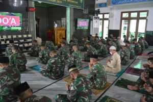 Prajurit dan PNS Kodam II/SWJ Gelar Doa Bersama Peringati HUT Ke -76 TNI