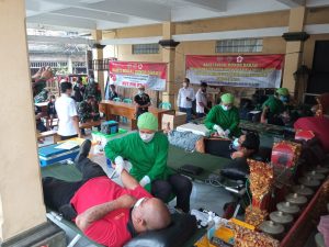 Bakti Sosial Donor Darah Kerjasama Kodim 1616/Gianyar Bersama Yayasan Tapak Dara dan PMI