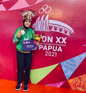 Karateka Putri Serda (K) Nicky Anggota Paldam I/ BB Tambah Medali Perunggu Buat Kontingen Sumut