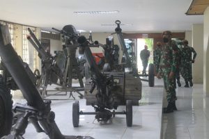 Wisata Edukasi Prajurit Gagak Hitam ke Museum Satria Mandala