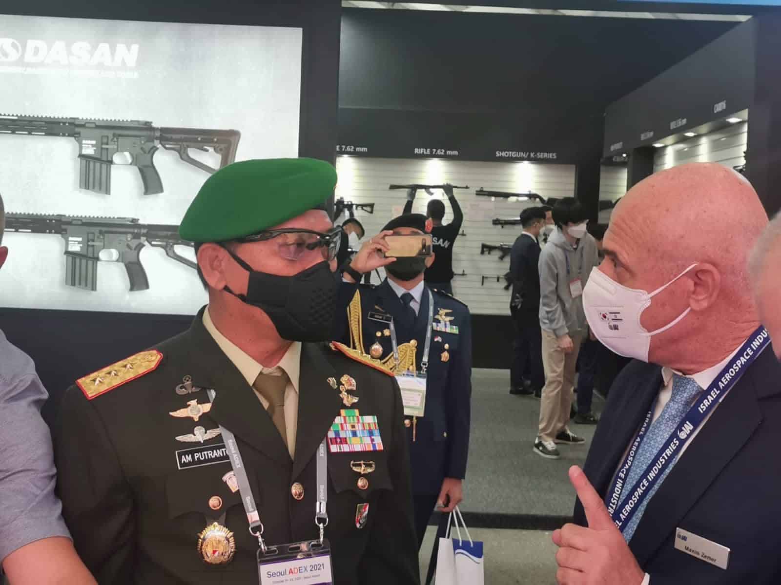 Dankodiklatad Menghadiri Internasional Aerospace & Defense Exhibition (ADEX 2021) di Seoul, Korea Selatan