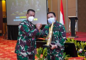 Kadislitbangad Tutup Seminar Karakter Kepemimpinan Dansat Litbanghan TNI AD TA.2021