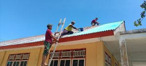Satgas Yonif 131 Perindah Gereja di Skouw Mabo Papua