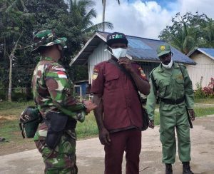 Jaga Stabilitas Keamanan, Satgas Yonif 512/QY Gelar Komsos Bersama Tokoh Masyarakat di Perbatasan Papua
