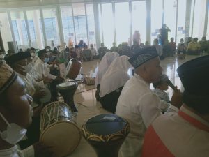 Bersama Masyarakat, Satgas Yonif 131 Peringati Maulid Nabi Muhammad SAW di Papua