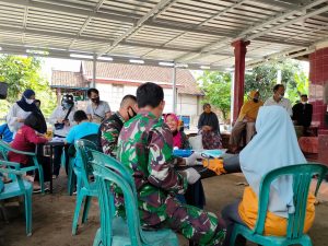 Tim Gabungan Tanpa Kenal Lelah Terus Gelar Pelayanan Vaksinasi Di Wilayah Kabupaten Sumbawa Barat