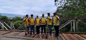 Wamen PUPR RI Tinjau Jembatan Sahayu dan Lokasi Pasca Konflik di Elelim