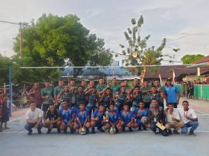 Jalin Keakraban Dengan Warga Negeri Kailolo Maluku, Personel Satgas Yonarhanud 11/WBY Ikuti Turnamen Bola Voli