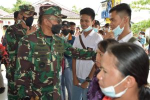 Serbuan Vaksinasi Massal TNI-Polri Sampai ke Pulau terpencil, Kali Ini di Nias Utara