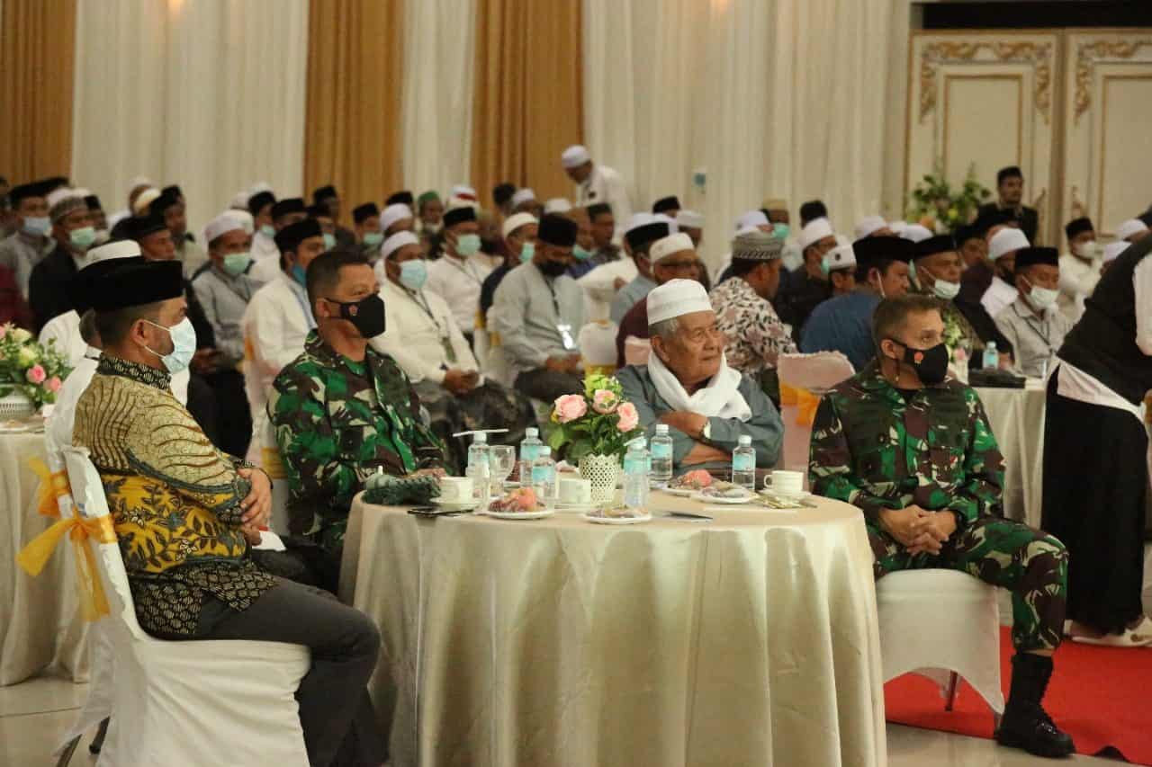 Hadiri Acara Silaturahmi Ulama se-Aceh, Ini Yang Disampaikan Pangdam IM