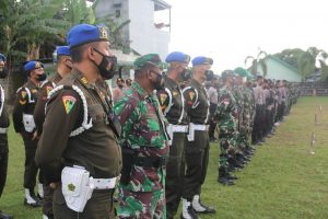 Kasrem 152/Baabullah Pimpin Apel Gelar Pasukan Pengamanan VVIP Kunker Dr. Drs. H. Muhammad Jusuf Kalla