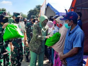 Kasad Kunjungi Prajurit dan Warga Terdampak Bencana Gunung Semeru