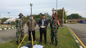Personel Satgas Yonif 144/JY Dampingi CBDRF Dari Dittopad dan BIG Di Perbatasan