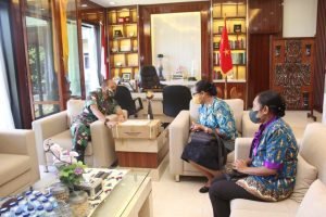 Pangdam XVII/Cenderawasih, Terima Kunjungan GKI Dispora Asrama Koramil Hawai Sentani