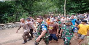 Tim Gabungan Temukan Satu Orang Korban Banjir dan Longsor di Lombok Barat